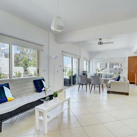 פרוטאראס Blue Sea Villa מראה חיצוני תמונה