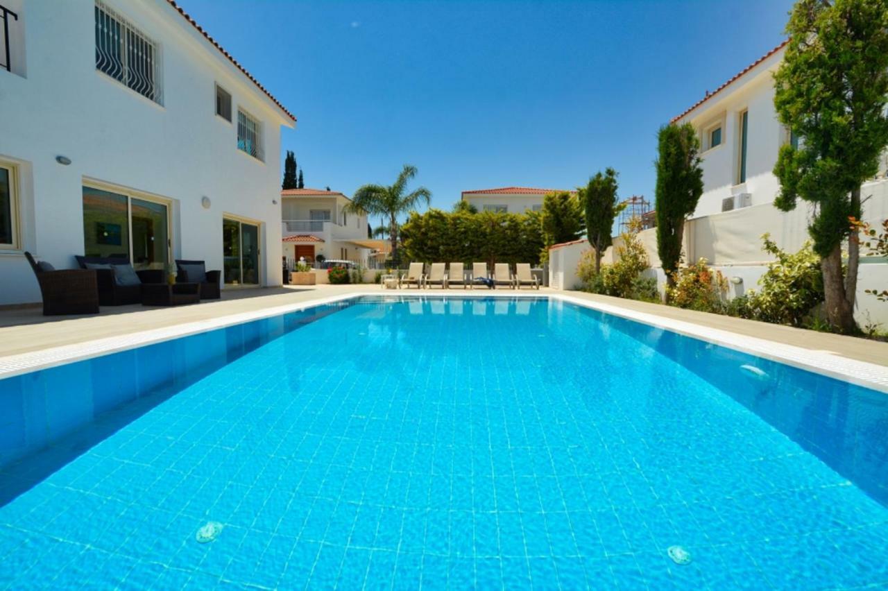 פרוטאראס Blue Sea Villa מראה חיצוני תמונה