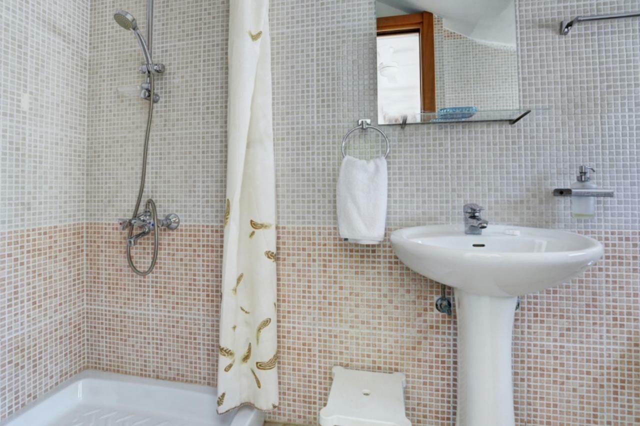 פרוטאראס Blue Sea Villa מראה חיצוני תמונה