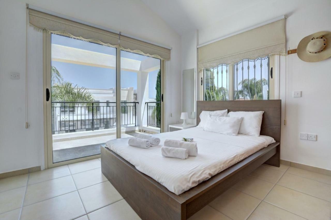 פרוטאראס Blue Sea Villa מראה חיצוני תמונה